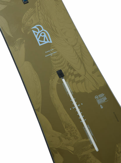Burton Family Tree Hometown Hero Camber Snowboard 2026 - Burton